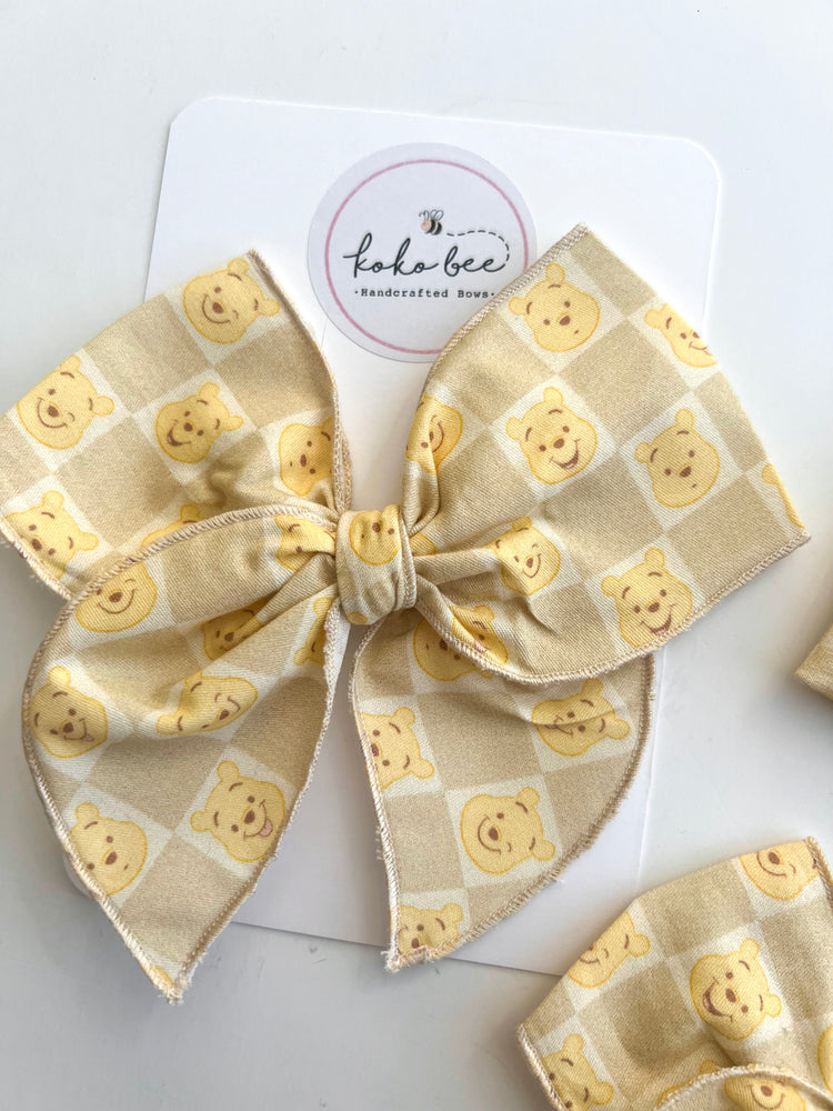 Winnie Bows