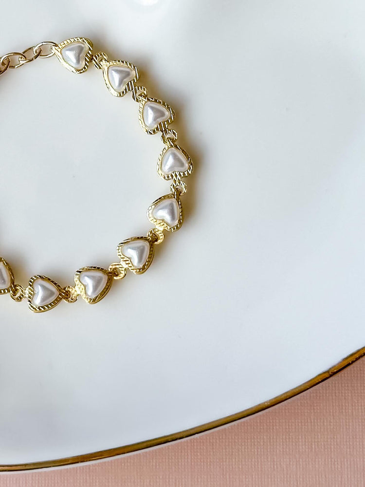 Pearly Hearts Bracelet