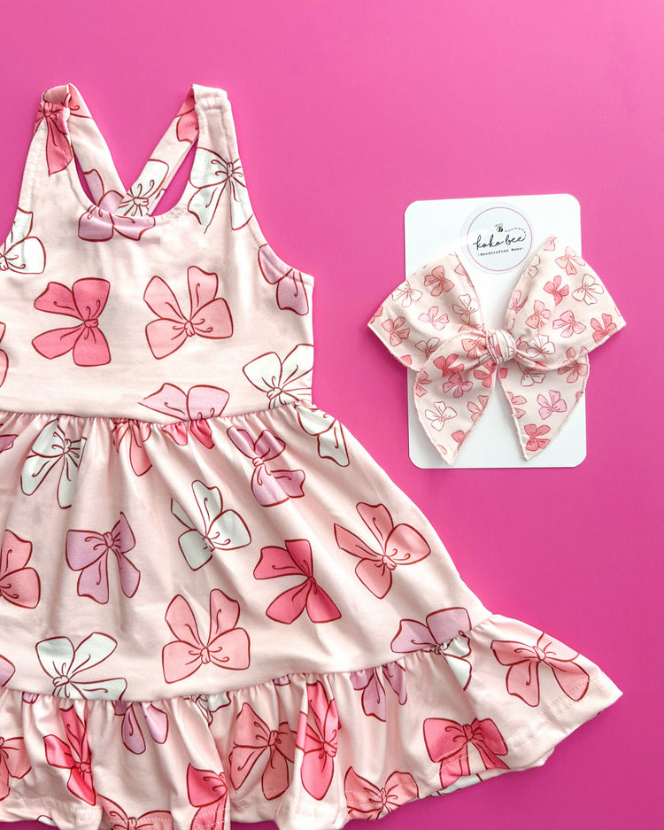 Scattered Pink Bows