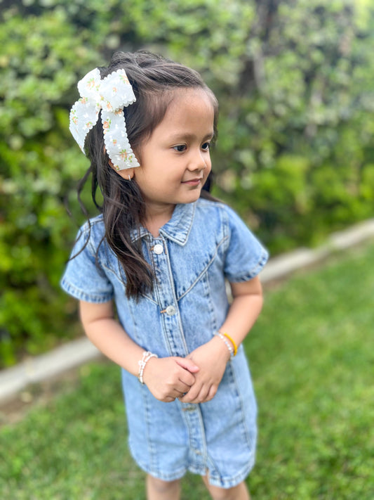 Spring Swiss Dot Lace Bows