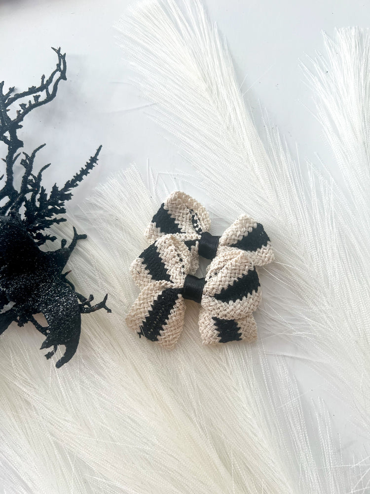 Black & Cream Knitted Piggies