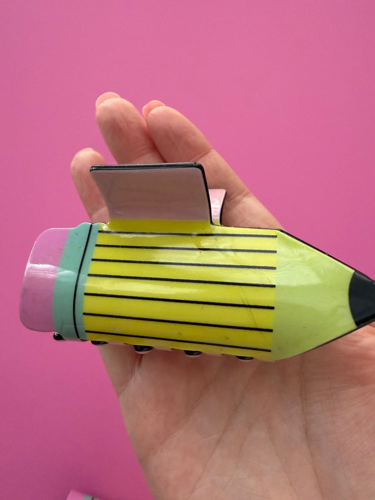 FLAWED Pencil Claw Clips