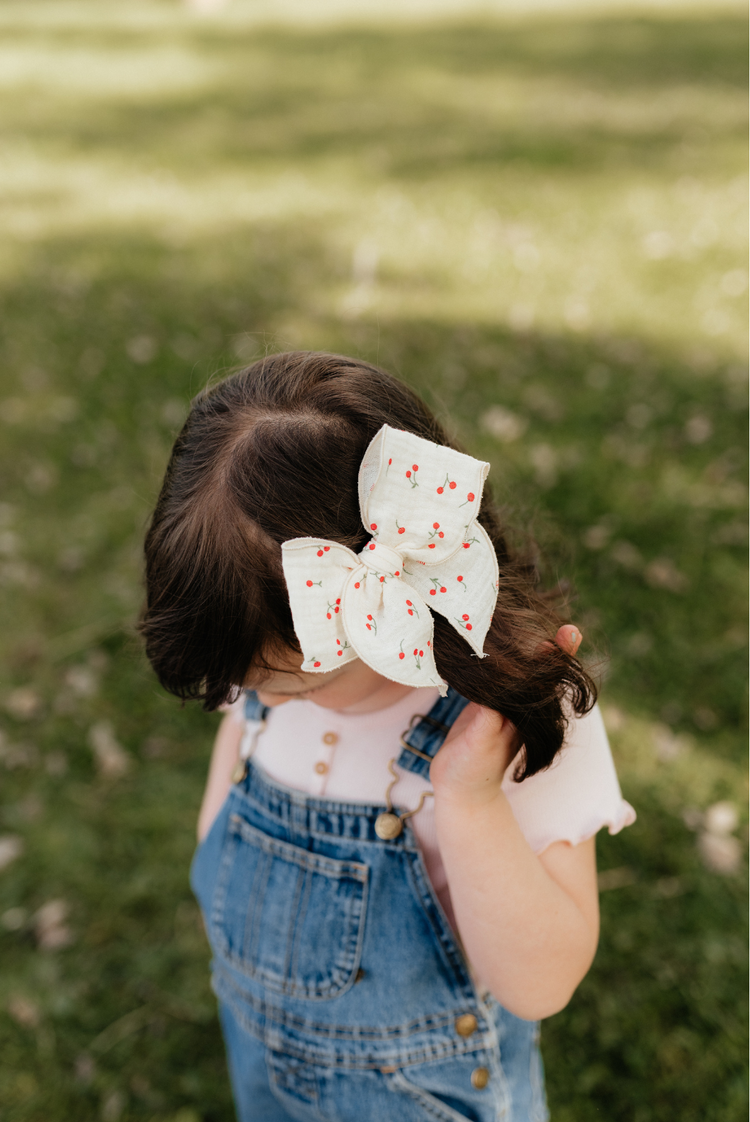 Cream Mini Cherry Gauze Bows