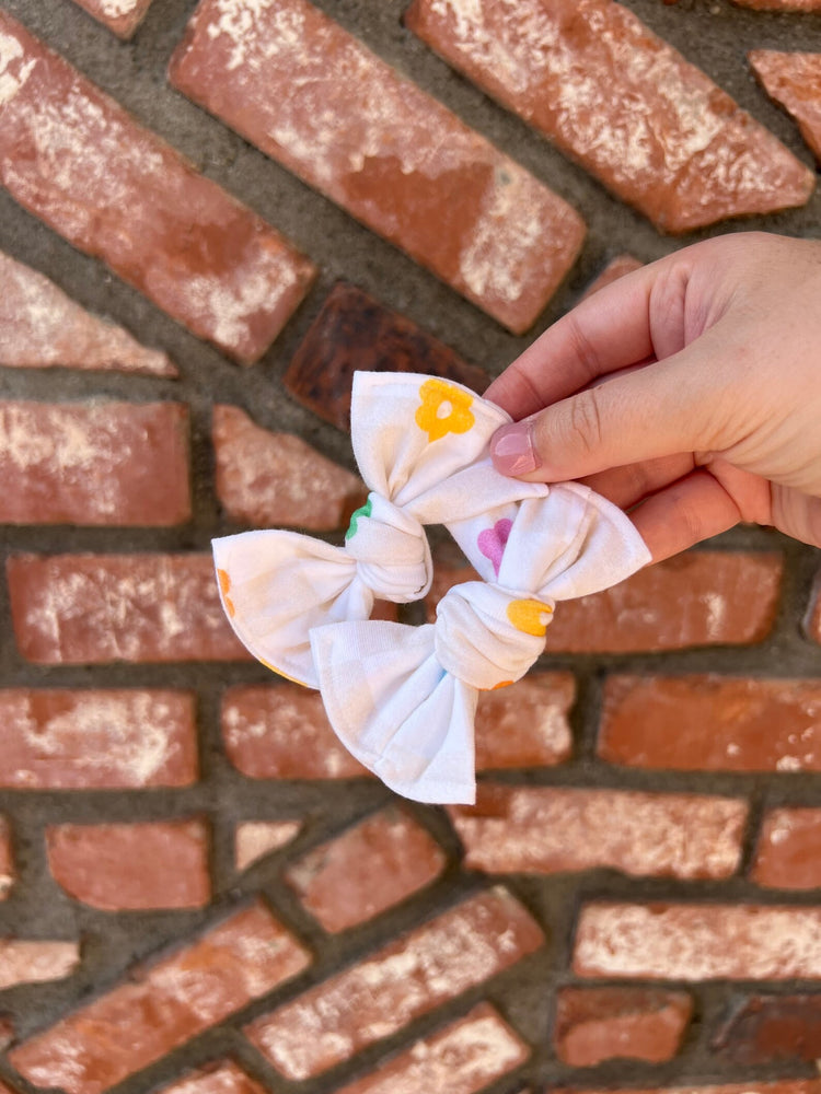 Checkered Blooms Headwraps & Piggies