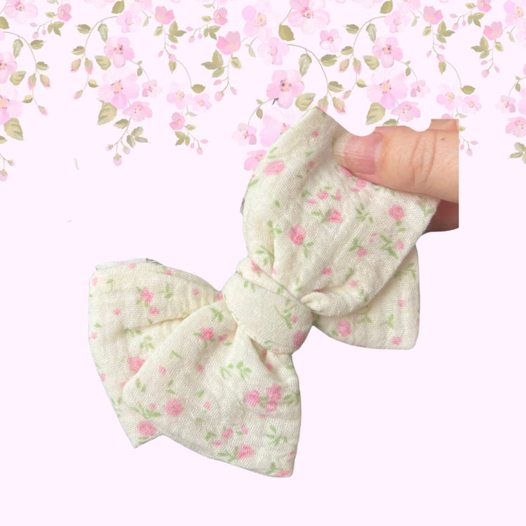 Dainty Vintage Floral Gauze Bows