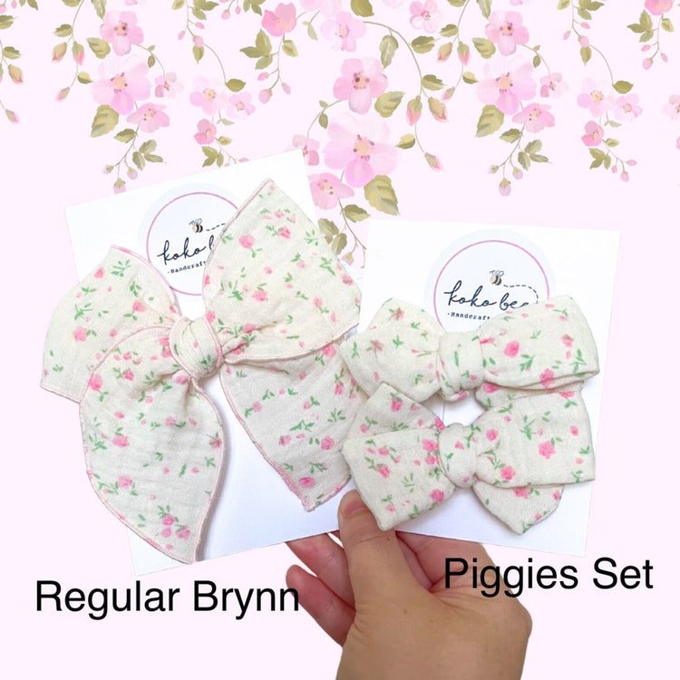 Dainty Vintage Floral Gauze Bows