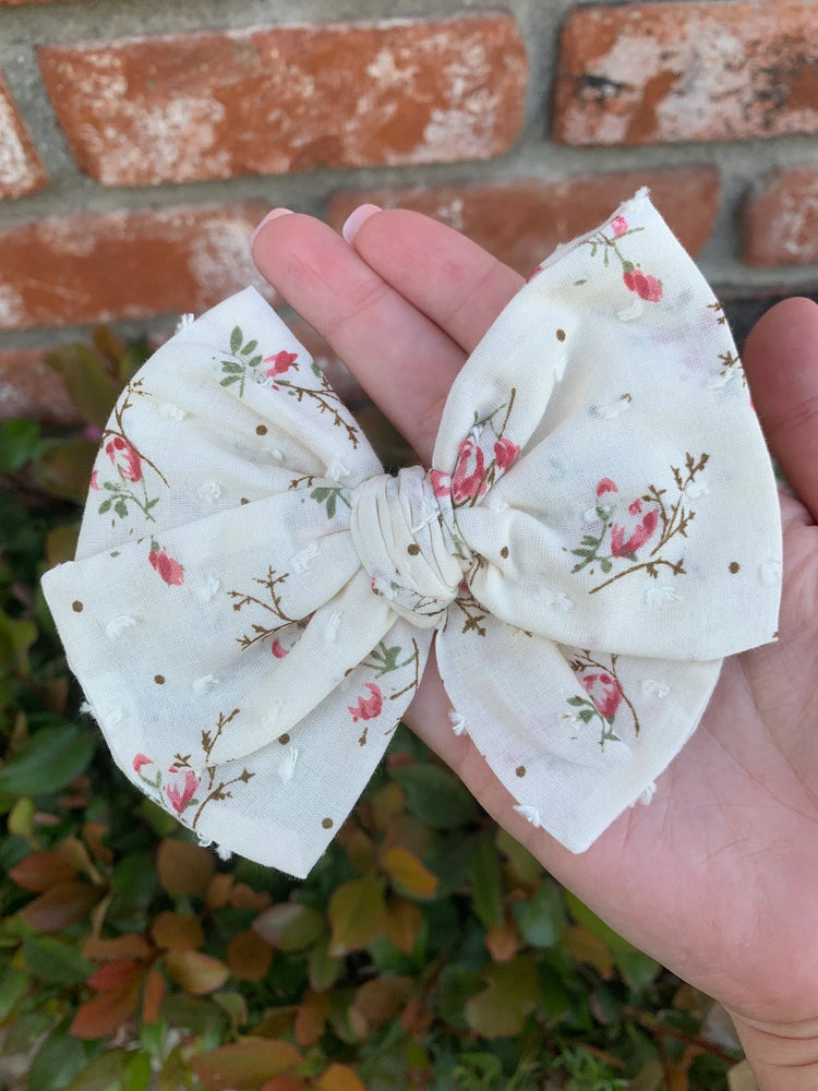 Vintage Flowers Swiss Dot Bows