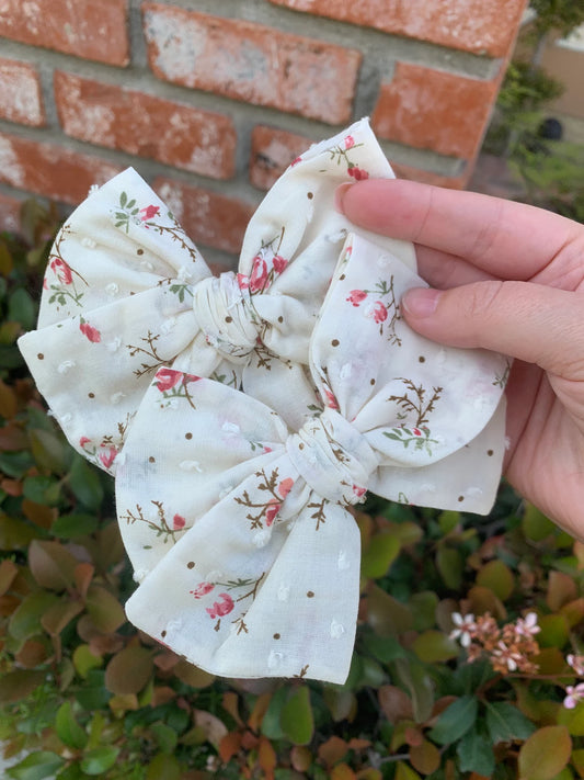 Vintage Flowers Swiss Dot Bows