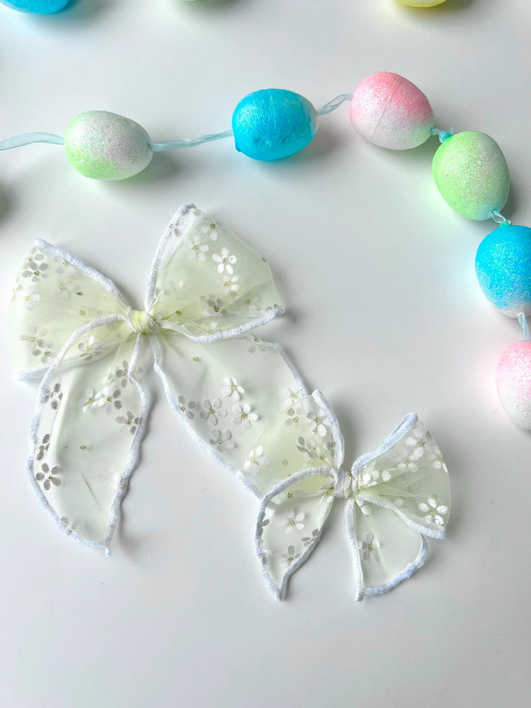 Spring Daisy Tulle Bows