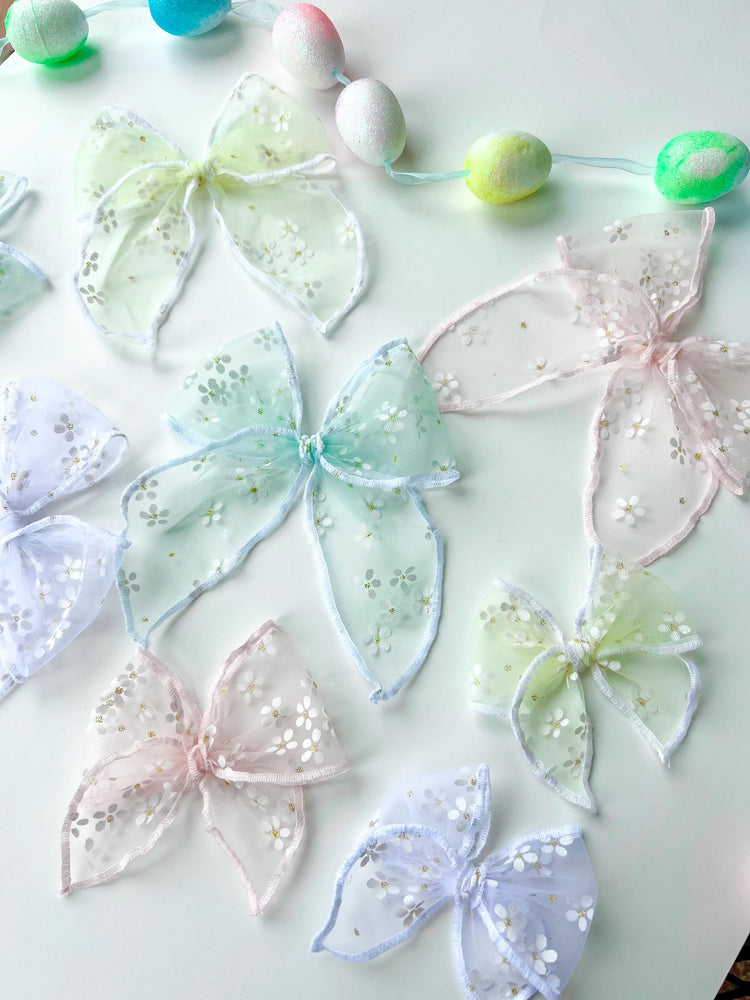 Spring Daisy Tulle Bows