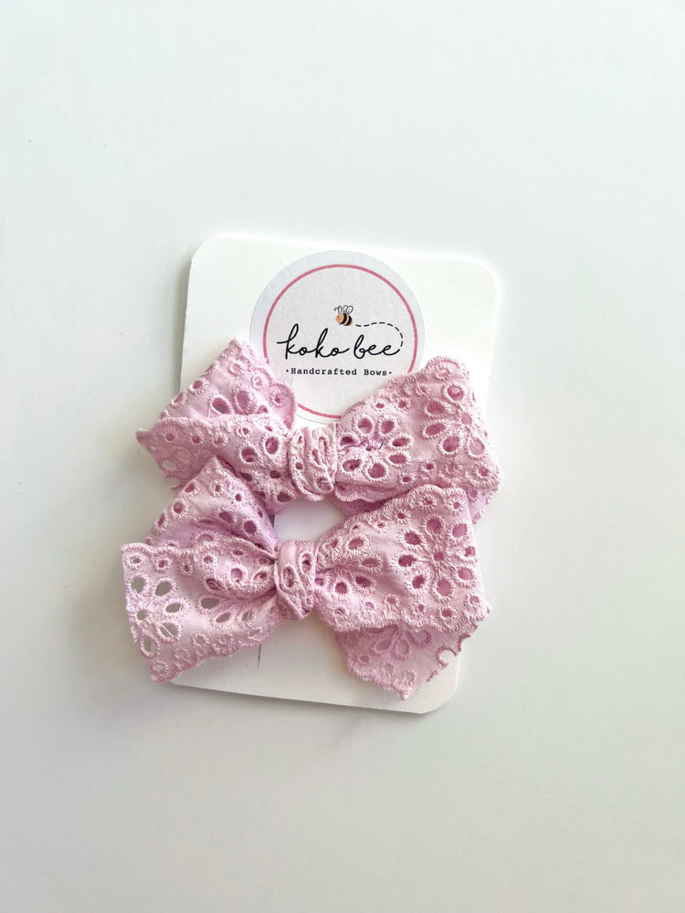 Lilac Eyelet Ribbon Bows
