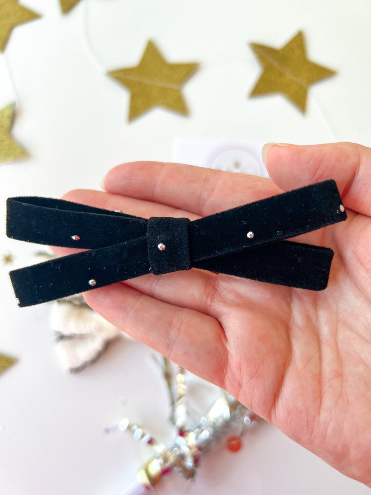 Black & White Bows