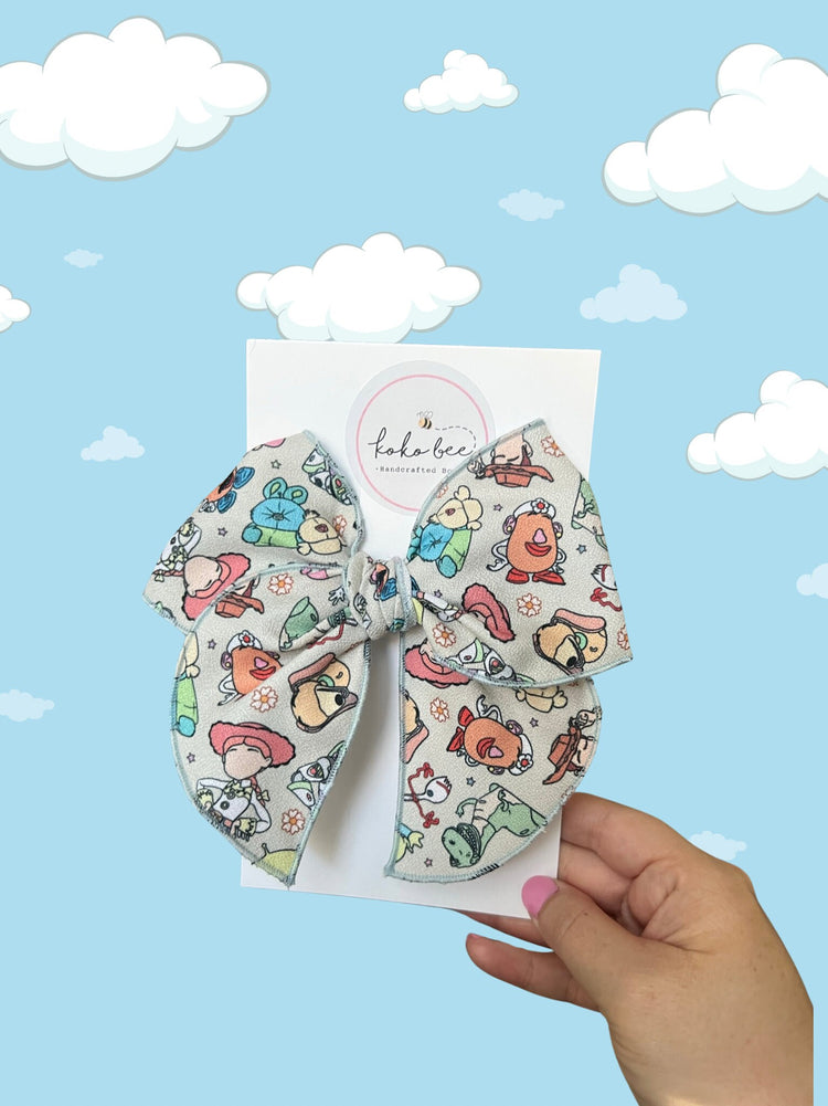 Green TS Friends Bows