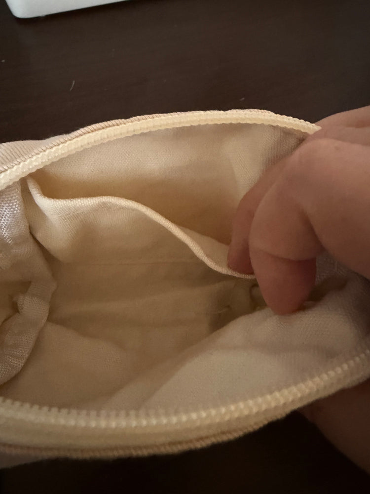 Mini Neutral Bow Pouch