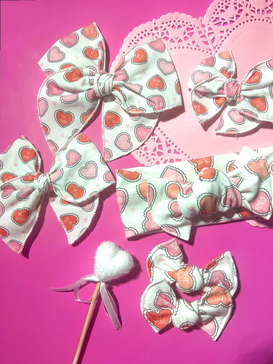 Convo Hearts Bows