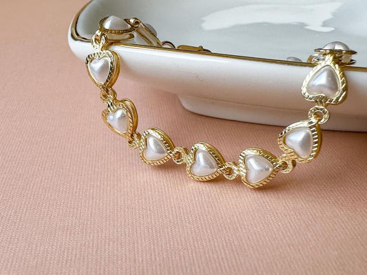 Pearly Hearts Bracelet