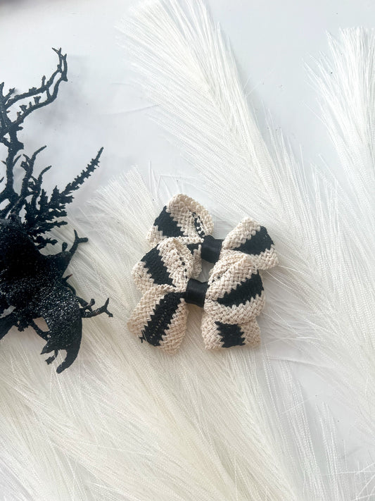 Black & Cream Knitted Piggies