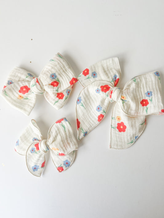 Poppy Flowers Cream Gauze Bows