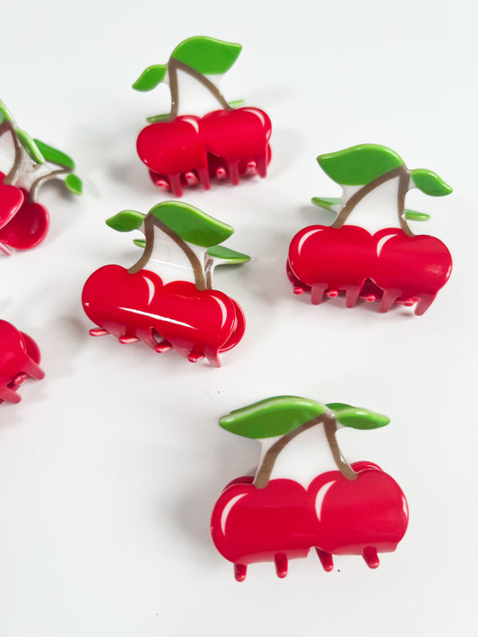 Small Cherry Claw Clip