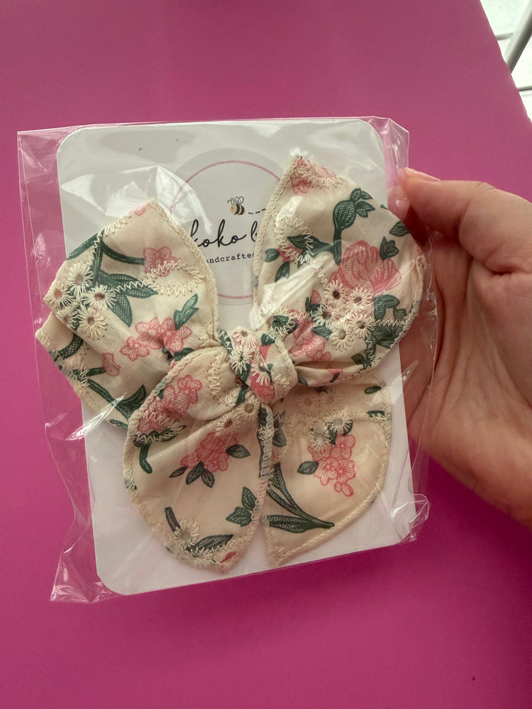 SALE - Regular Size Bows