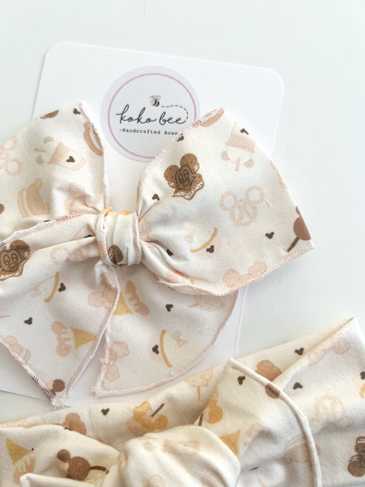 Muted Snacks Bows