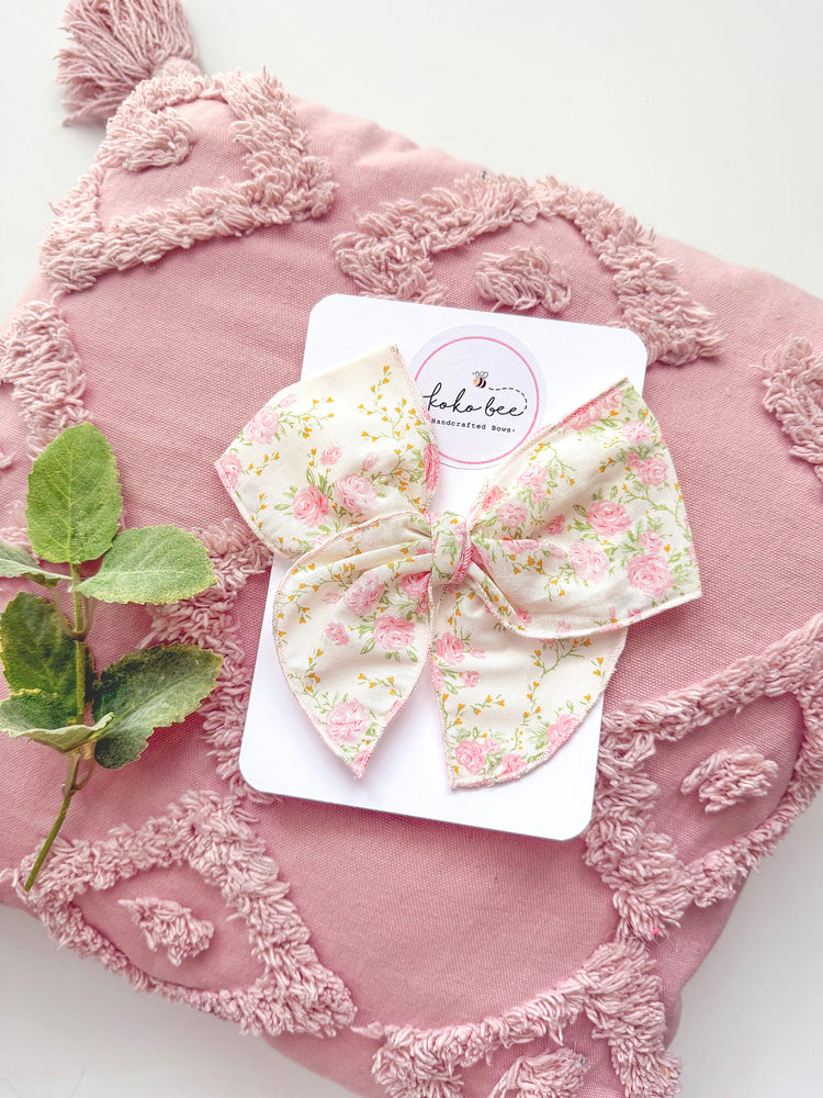 Pink Rosette Flowers Bows