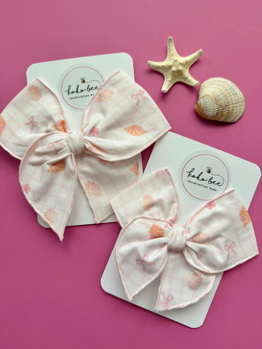 Seashell Bows
