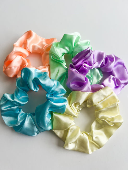 FREE Satin Summer Scrunchies