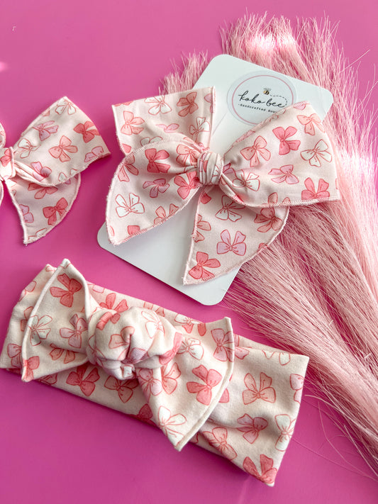 Scattered Pink Bows