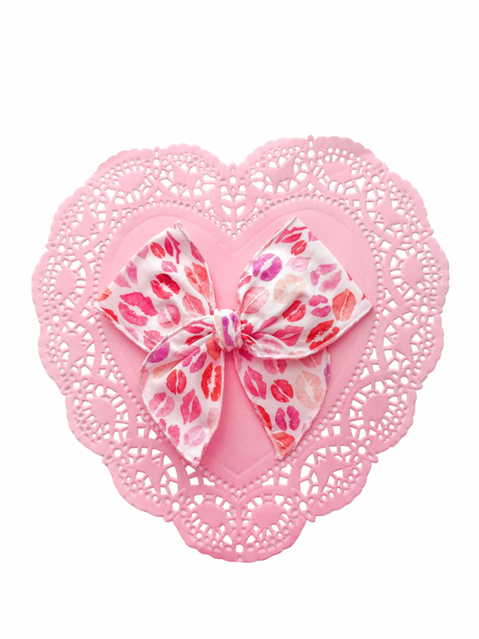 Valentine's Kisses Bows