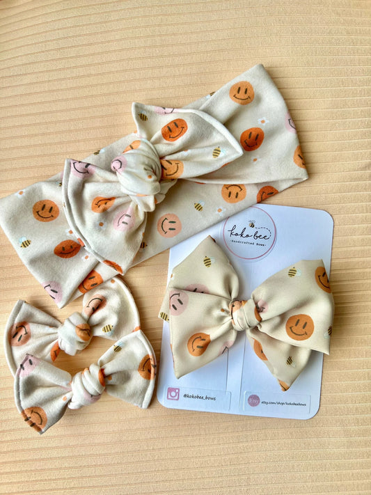Bee Happy Bows