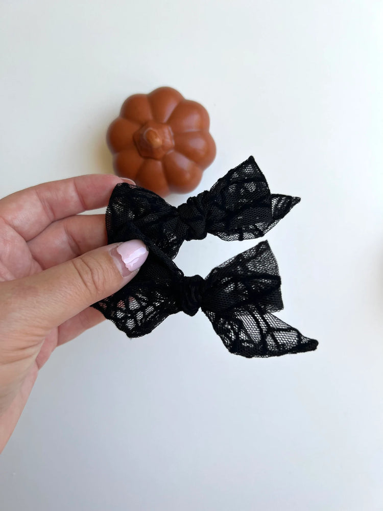 Black Spiderweb Bows