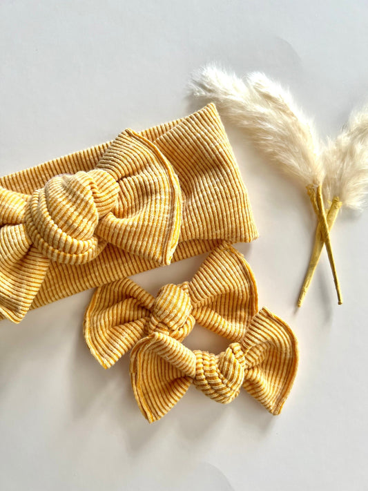 Ribbed Mustard Yellow Headwraps & Piggies