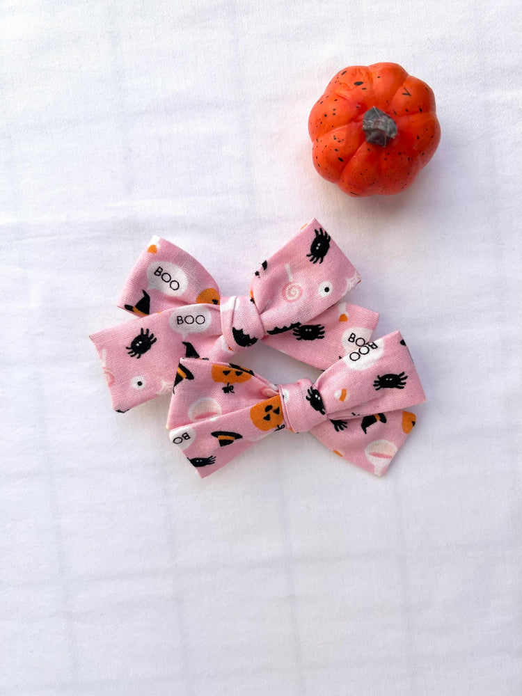 Pink Spooky Season Bows