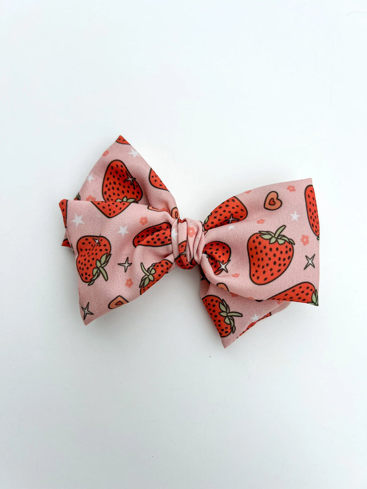Spring Strawberries Bows