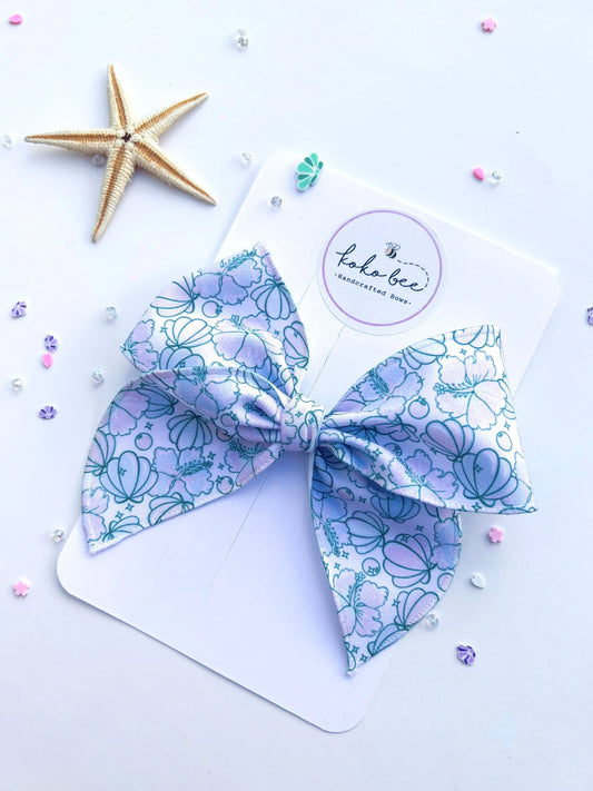 Seashells & Pearls Bow